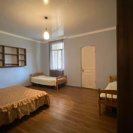 Natia Guest House Kobuleti Exterior foto