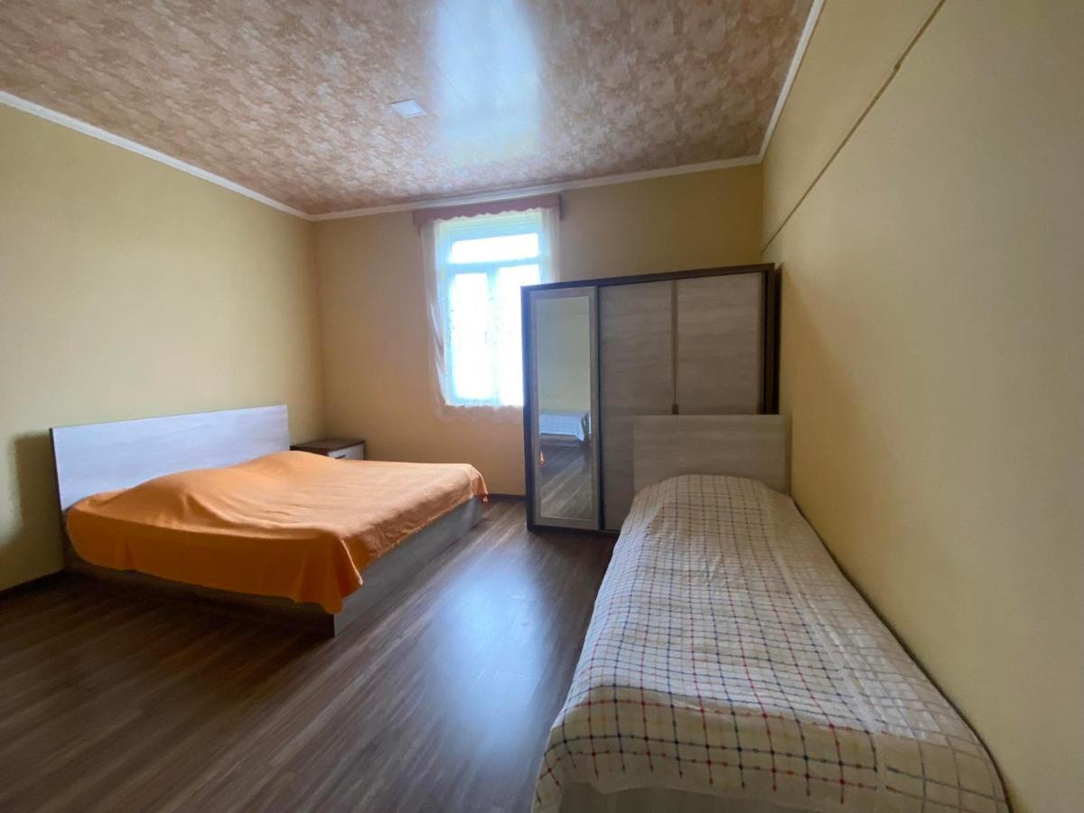 Natia Guest House Kobuleti Exterior foto